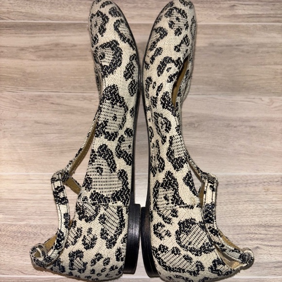 See by Chloe Leopard Print T-Strap Flats - Picture 7 of 10